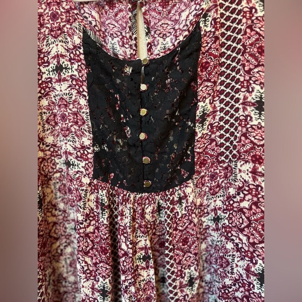 Boho Floral Mini Dress Burgundy Cottagecore Flowy Tie Back Medium - Picture 7 of 11